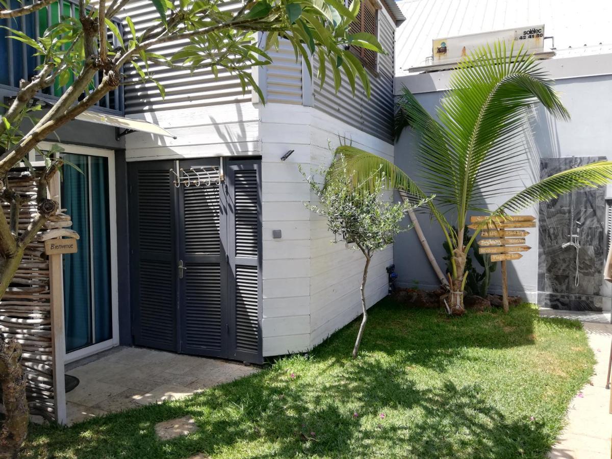 Studio Independant Dans Propriete Avec Piscine Et Wifi Apartment Saint-Gilles Les Bains Exterior photo